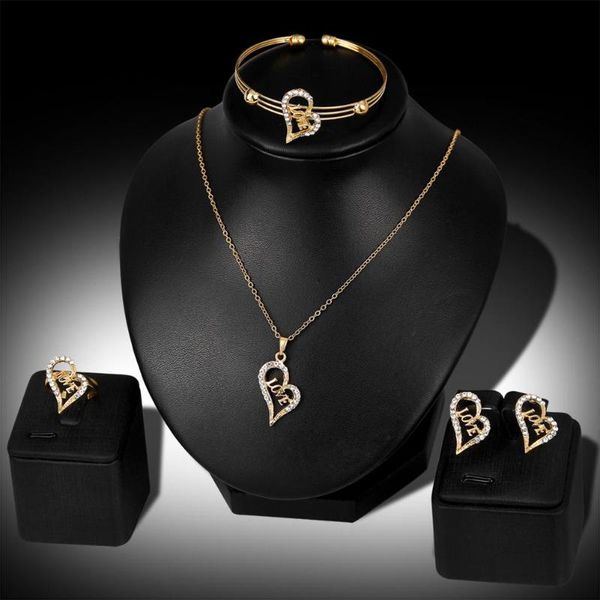 элегантные женщины rhinestone сердце любовь ожерелье earrrings браслет кольцо комплект ювелирных изделий anniversary цвета золота наборы юве, Silver
элегантные женщины rhinestone сердце любовь ожерелье earrrings браслет кольцо комплект ювелирных изделий anniversary цвета золота наборы юве, Silver