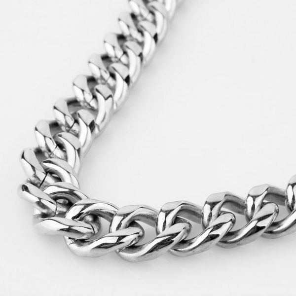 chains any length 11/13/15 mm width heavy thick silver color round curb cuban 316l stainless steel necklace link mens chain
chains any length 11/13/15 mm width heavy thick silver color round curb cuban 316l stainless steel necklace link mens chain