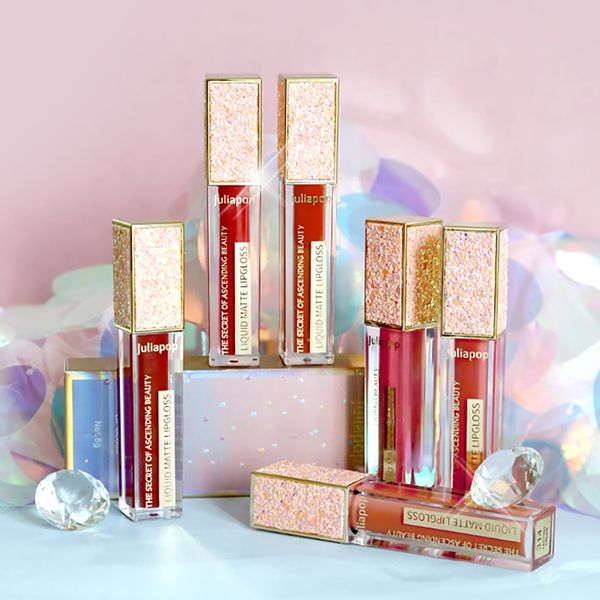 wholesale velvet matte lip gloss set waterproof long lasting colorfast liquid lipstick arrive comestic
wholesale velvet matte lip gloss set waterproof long lasting colorfast liquid lipstick arrive comestic