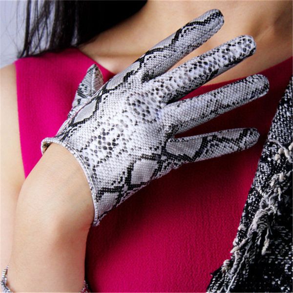 five fingers gloves snakeskin 16cm ultra short patent leather emulation pu bright silver serpentine snake pattern women pu107, Blue;gray
five fingers gloves snakeskin 16cm ultra short patent leather emulation pu bright silver serpentine snake pattern women pu107, Blue;gray