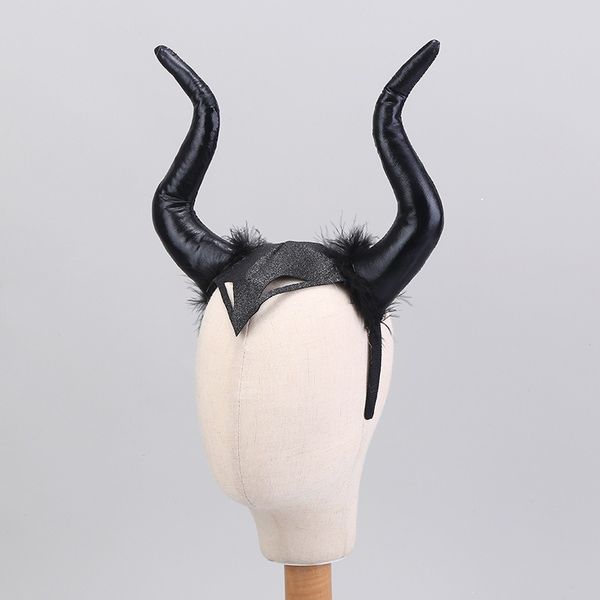 and halloween demon horned costume festival decoration props scene costume hair band
and halloween demon horned costume festival decoration props scene costume hair band