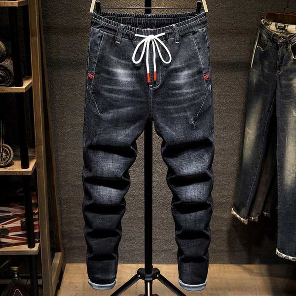 2020 autumn plus size 7xl jeans black blue straight-leg pants loose men's pants jeans men's trousers big size men clothing,6316
2020 autumn plus size 7xl jeans black blue straight-leg pants loose men's pants jeans men's trousers big size men clothing,6316