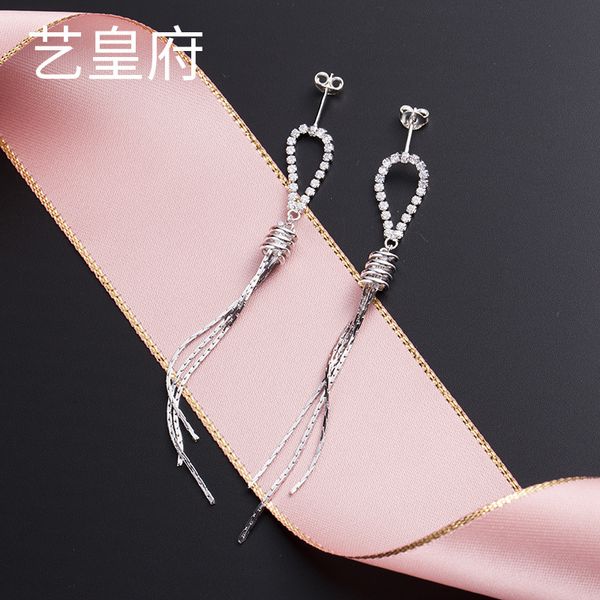 s925 sterling silver micro-inlaid knot set horse rope long tassel earrings women's new internet celebrity same style
s925 sterling silver micro-inlaid knot set horse rope long tassel earrings women's new internet celebrity same style