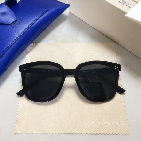 2020 Brand Women Elegant Sunglasses Jack Bye Fashion Gentle Monster Sunglass Eyewear Lady Vintage Sun glasses Original Package
2020 Brand Women Elegant Sunglasses Jack Bye Fashion Gentle Monster Sunglass Eyewear Lady Vintage Sun glasses Original Package