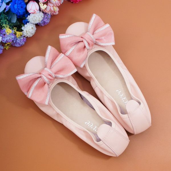 весна осень балета плоских женская обувь неглубокой рот bowknots лодка обувь с низким каблуком мокасин женщина из натуральной кожи, Black
весна осень балета плоских женская обувь неглубокой рот bowknots лодка обувь с низким каблуком мокасин женщина из натуральной кожи, Black