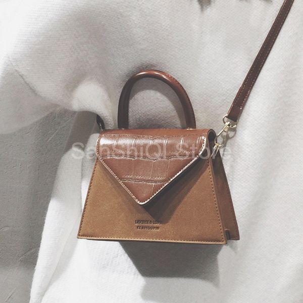 messenger women bag vintage handbag texture shoulder bag female 2020 new designer crossbody retro tote
messenger women bag vintage handbag texture shoulder bag female 2020 new designer crossbody retro tote