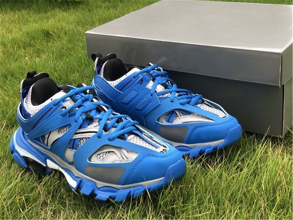 2020 triple s 3.0 grey blue track trainers pairs tess s casual shoes men women triple-s old dad sneakers sports with original box 35-45
2020 triple s 3.0 grey blue track trainers pairs tess s casual shoes men women triple-s old dad sneakers sports with original box 35-45