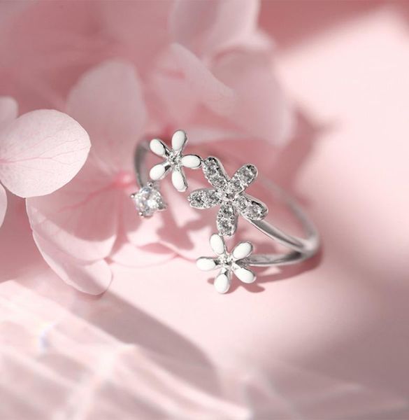 wedding rings korean fashion women rhinestones jewelry romantic opening dripping glaze white flowers ring girl gift, Slivery;golden
wedding rings korean fashion women rhinestones jewelry romantic opening dripping glaze white flowers ring girl gift, Slivery;golden