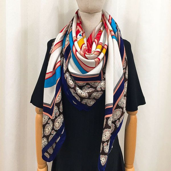 luxury 70% cashmere 30% silk thin scarf fashion carriage wheel print shawl stole for women 135*135cm, Blue;gray
luxury 70% cashmere 30% silk thin scarf fashion carriage wheel print shawl stole for women 135*135cm, Blue;gray