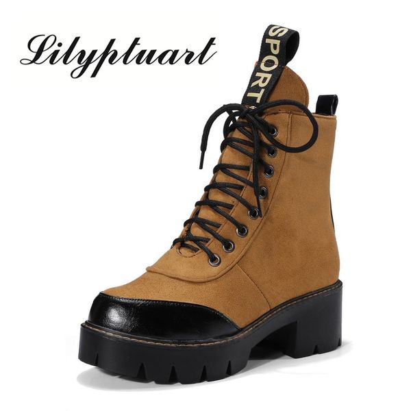 2020 autumn and winter new simple punk women's boots 40-43 large size shoes thick-soled stitching lace-up winter boots women, Black
2020 autumn and winter new simple punk women's boots 40-43 large size shoes thick-soled stitching lace-up winter boots women, Black
