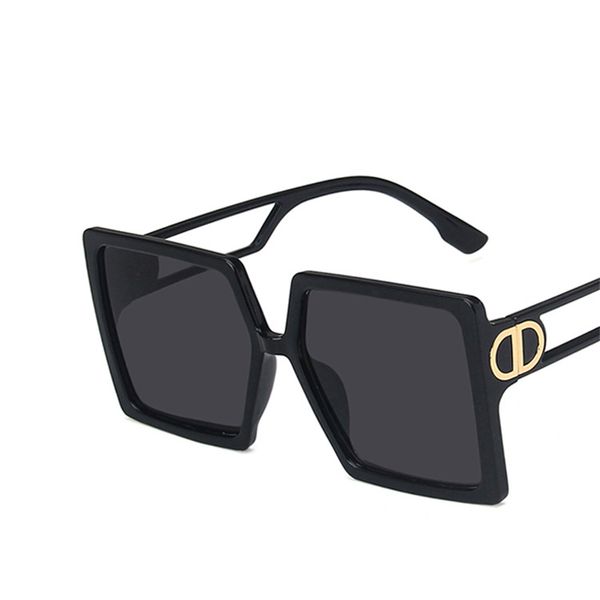 2020 luxury retro square sun glasses women big frame hollow-out shades wholesale, White;black
2020 luxury retro square sun glasses women big frame hollow-out shades wholesale, White;black