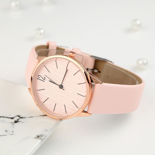 wristwatches business wrist watch fashion soxy women's 2021 casual quartz leather strap wall clock modern design sticker bayan, Slivery;brown
wristwatches business wrist watch fashion soxy women's 2021 casual quartz leather strap wall clock modern design sticker bayan, Slivery;brown