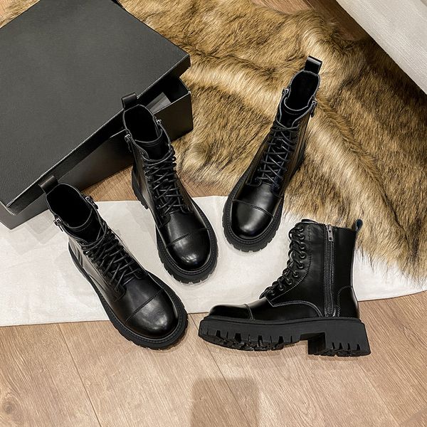новая натуральная кожа ботильоны женщин punk обувь new black leather ботильоны женщины панк обувь толстым дном мотоцикл сапоги de mujer
новая натуральная кожа ботильоны женщин punk обувь new black leather ботильоны женщины панк обувь толстым дном мотоцикл сапоги de mujer