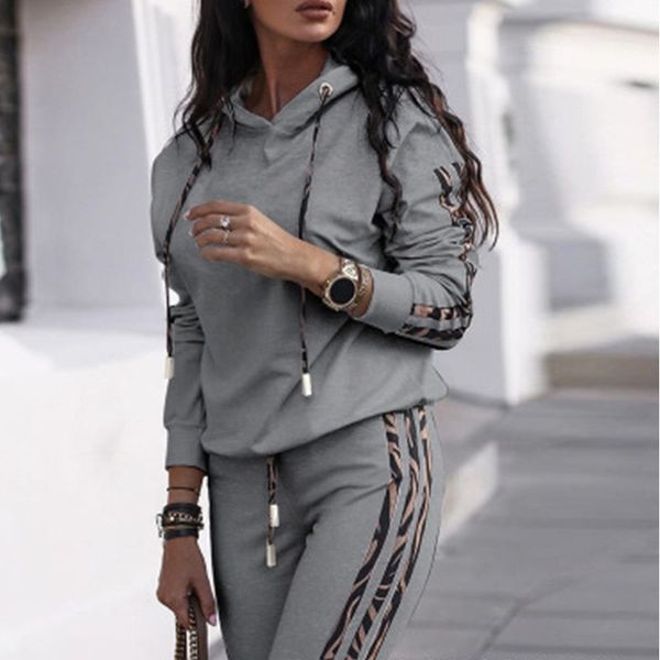 2020 Fashion New Women Tracksuits with Strips Print Autumn Winter Comfortable Two Pieces Suits Hoodie+Pants 4 Color Size S-XL
2020 Fashion New Women Tracksuits with Strips Print Autumn Winter Comfortable Two Pieces Suits Hoodie+Pants 4 Color Size S-XL