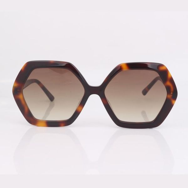 sunglasses tortoiseshell effect hexagon frame chunky women fashion eye wear, White;black
sunglasses tortoiseshell effect hexagon frame chunky women fashion eye wear, White;black