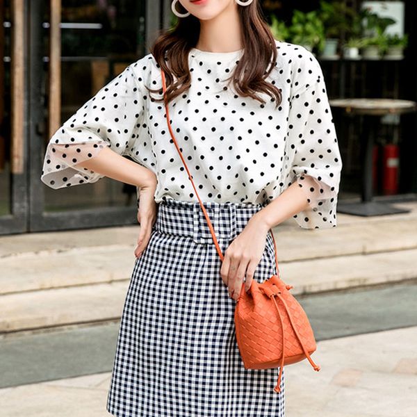 women embossed square lattice small bucket bag fashion vintage shoulder messenger bag sale-wt
women embossed square lattice small bucket bag fashion vintage shoulder messenger bag sale-wt