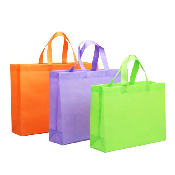 25x33cm 30x38cm 32x43cm non-woven fabric portable gift bag can customizable logo
25x33cm 30x38cm 32x43cm non-woven fabric portable gift bag can customizable logo