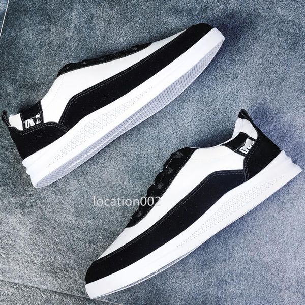 shoes for men women triple black sports trainer runner outdoor canvas casual sneaker shoes 40-44, Black;grey
shoes for men women triple black sports trainer runner outdoor canvas casual sneaker shoes 40-44, Black;grey