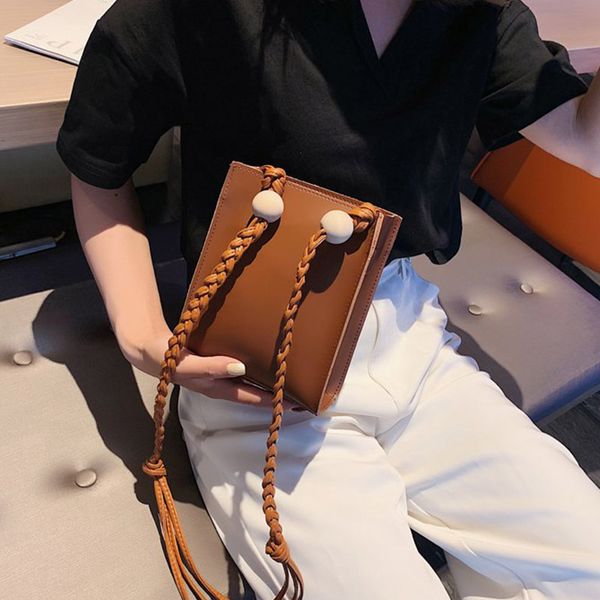 us stock leather tote bags for women leather woven straps female vintage basic messenger bags flap
us stock leather tote bags for women leather woven straps female vintage basic messenger bags flap
