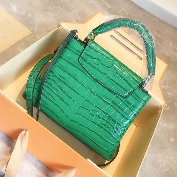crocodile shoulder bags women genuine leather handbags handle crossbody bags capucines taurillon tote bags 2020 new sttyles fashion sac
crocodile shoulder bags women genuine leather handbags handle crossbody bags capucines taurillon tote bags 2020 new sttyles fashion sac