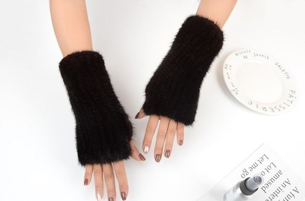 five fingers gloves miara.l wholesales mink furs hand knitting dew finger half thickens warm winter to protect the long glove wrist, Blue;gray
five fingers gloves miara.l wholesales mink furs hand knitting dew finger half thickens warm winter to protect the long glove wrist, Blue;gray