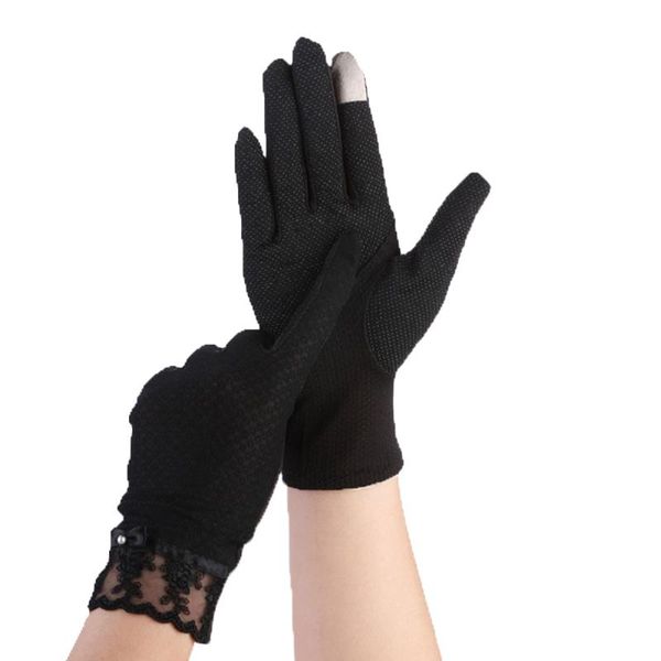 five fingers gloves summer lace anti-slip sunscreen women touch screen windproof mittens glove lady breathable thin silk, Blue;gray
five fingers gloves summer lace anti-slip sunscreen women touch screen windproof mittens glove lady breathable thin silk, Blue;gray