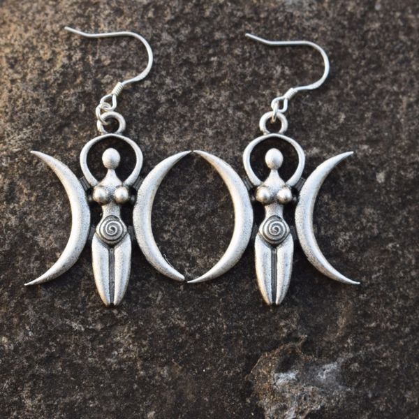 1pair wiccan triple goddess earring moon jewelry with hook mother goddess, Silver
1pair wiccan triple goddess earring moon jewelry with hook mother goddess, Silver