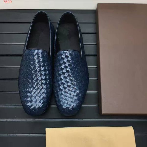 handmade,whloesale ,deep blue ,fashion shoes ,leisure slippers made of genuine leather ,loafers ,flats ,men shoes ,breathable shoes, Black
handmade,whloesale ,deep blue ,fashion shoes ,leisure slippers made of genuine leather ,loafers ,flats ,men shoes ,breathable shoes, Black