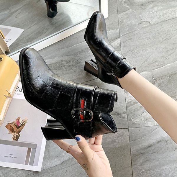 2020 autumn winter pu high heels women's boots square toe solid color ankle boots side zipper fashion women's shoes size 35-40, Black
2020 autumn winter pu high heels women's boots square toe solid color ankle boots side zipper fashion women's shoes size 35-40, Black