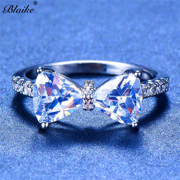 blaike 925 sterling silver filled four-claw bow ring for women cute cubic zirconia rings fashion jewelry birthstone gift, Golden;silver
blaike 925 sterling silver filled four-claw bow ring for women cute cubic zirconia rings fashion jewelry birthstone gift, Golden;silver