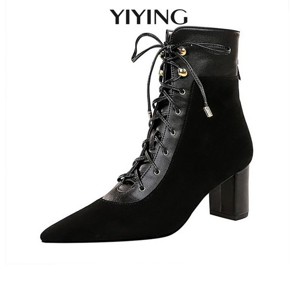 2020 new winter warm short plush women ankle boots fashion pointed toe cross lace-up zip square heels ladies party shoes, Black
2020 new winter warm short plush women ankle boots fashion pointed toe cross lace-up zip square heels ladies party shoes, Black