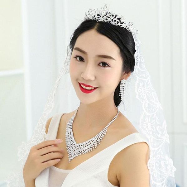 new tiaras and crowns wedding hair accessories tiara wedding ornaments tiaras crown hair bridal for brides f0o0, Golden;silver
new tiaras and crowns wedding hair accessories tiara wedding ornaments tiaras crown hair bridal for brides f0o0, Golden;silver