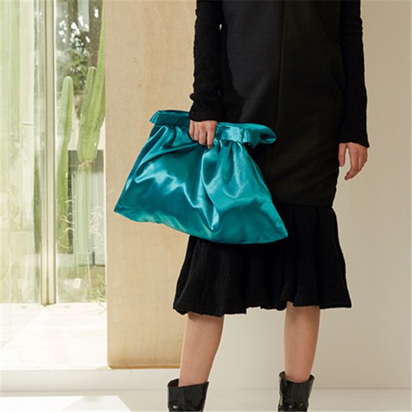 bag for women soft silk satin single big shoulder slant handbag party design bags day messenger bag
bag for women soft silk satin single big shoulder slant handbag party design bags day messenger bag