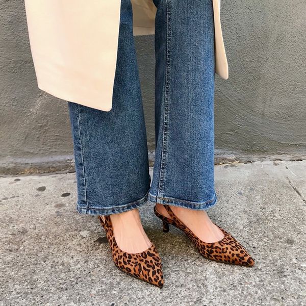 2020 sandals women's fashion pointed thin heel back empty nightclub leopard print high-heeled shoes, Black
2020 sandals women's fashion pointed thin heel back empty nightclub leopard print high-heeled shoes, Black