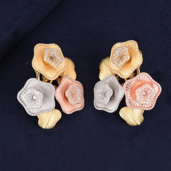 dangle & chandelier charm luxury shiny gorgrous bloom flowers big earrings for women wedding cubic zirconia dubai bridal earring jewelry 202, Silver
dangle & chandelier charm luxury shiny gorgrous bloom flowers big earrings for women wedding cubic zirconia dubai bridal earring jewelry 202, Silver
