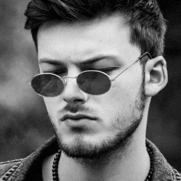 sunglasses vintage oval men women 2021 classic shades small sun glasses oculos lentes de sol mujer masculino sunglass uv400, White;black
sunglasses vintage oval men women 2021 classic shades small sun glasses oculos lentes de sol mujer masculino sunglass uv400, White;black