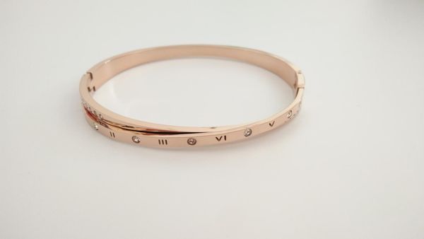 luxury rose gold stainless steel bracelets bangles female heart forever time brand charm bracelet for women famous jewelry, Golden;silver
luxury rose gold stainless steel bracelets bangles female heart forever time brand charm bracelet for women famous jewelry, Golden;silver