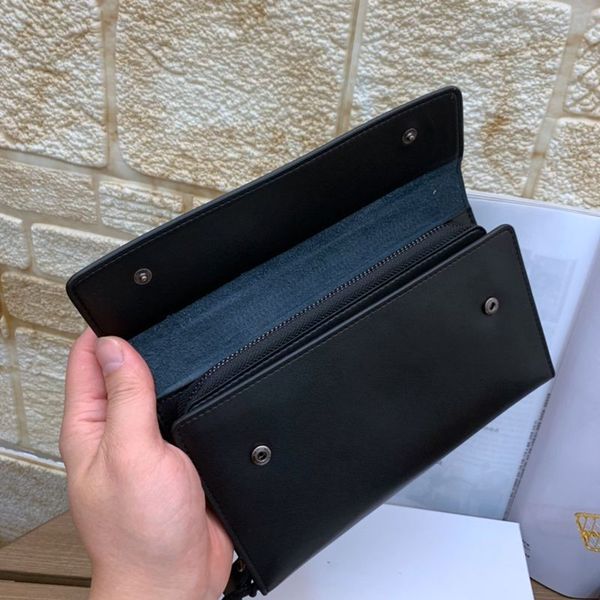 card holder men women wallets retro black leather satndard wallets long coin purse pocket interior slot pocket coin pouch handbag purse, Red;black 
card holder men women wallets retro black leather satndard wallets long coin purse pocket interior slot pocket coin pouch handbag purse, Red;black