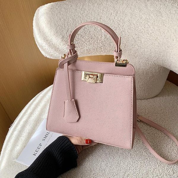 женщины плечо сумки plain женщины малый сумки засов totes новая мода crossbody высокая quaity сумка
женщины плечо сумки plain женщины малый сумки засов totes новая мода crossbody высокая quaity сумка