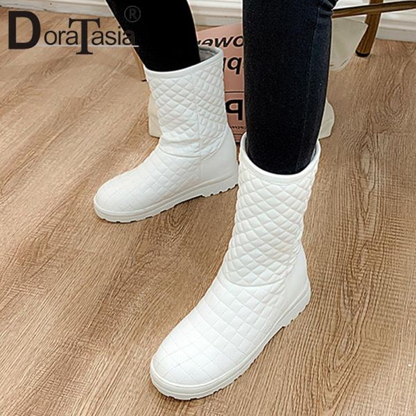 boots doratasia plus size 33-50 fashion snow ladies women fur shoes woman casual party soft mid calf, Black
boots doratasia plus size 33-50 fashion snow ladies women fur shoes woman casual party soft mid calf, Black