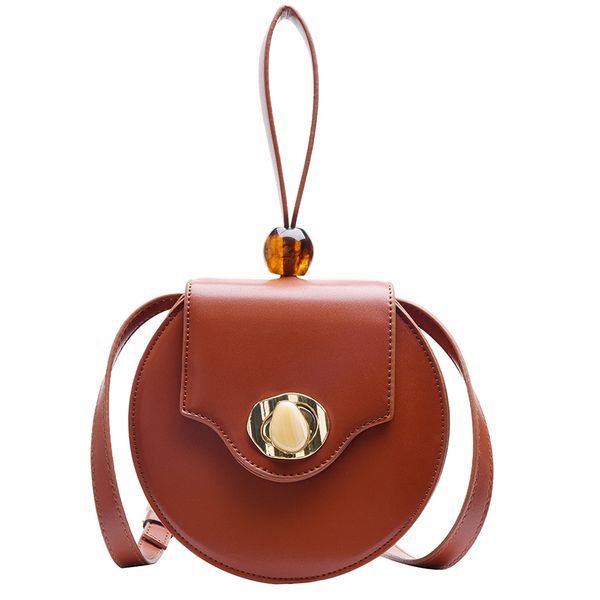 the new style 2020 is a versatile fashion simple chain shoulder bag
