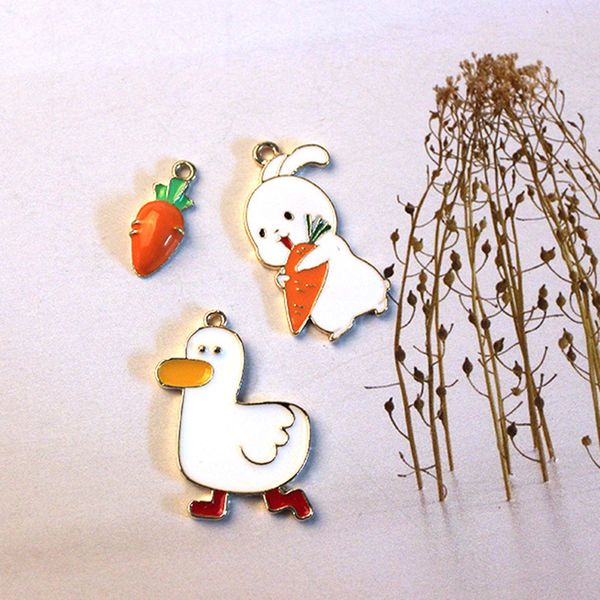 5pcs new duck charm enamel charm for jewelry making and crafting fashion earring necklace pendant, Bronze;silver
5pcs new duck charm enamel charm for jewelry making and crafting fashion earring necklace pendant, Bronze;silver
