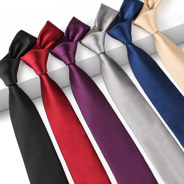 bow ties 2021 designers brands fashion business casual 7cm slim for men necktie solid color wedding with gift box, Black;gray
bow ties 2021 designers brands fashion business casual 7cm slim for men necktie solid color wedding with gift box, Black;gray