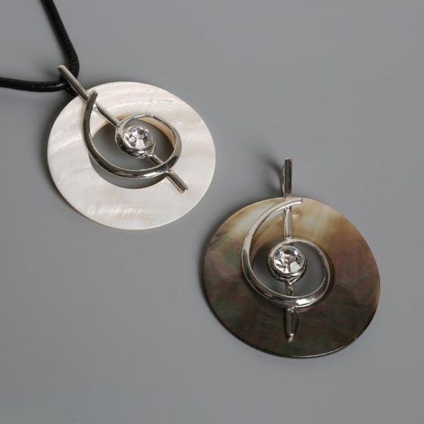 1pcs carved hollow out music symbol shell charms pendant for bracelet necklace jewelry making diy earring finding, Bronze;silver
1pcs carved hollow out music symbol shell charms pendant for bracelet necklace jewelry making diy earring finding, Bronze;silver