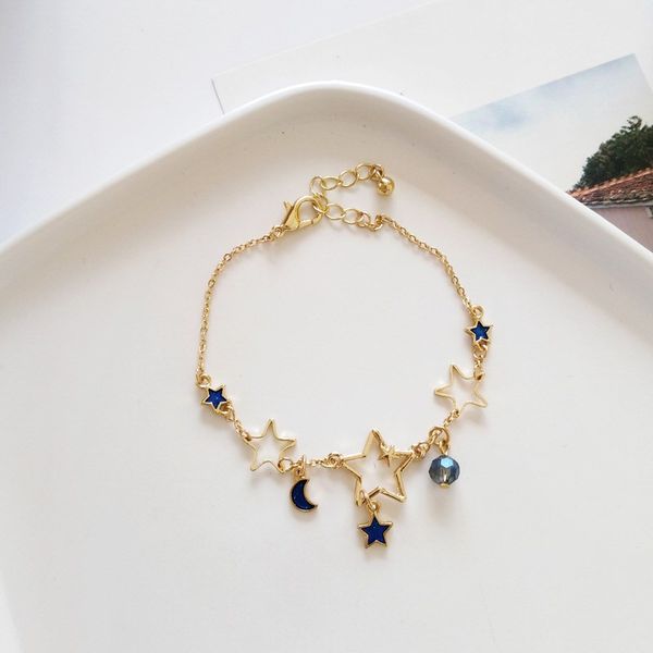 charm bracelets women's sweet and lovely size stars moon bracelet temperament wild girl style beautiful starry sky jewelry wholesale, Golden;silver
charm bracelets women's sweet and lovely size stars moon bracelet temperament wild girl style beautiful starry sky jewelry wholesale, Golden;silver
