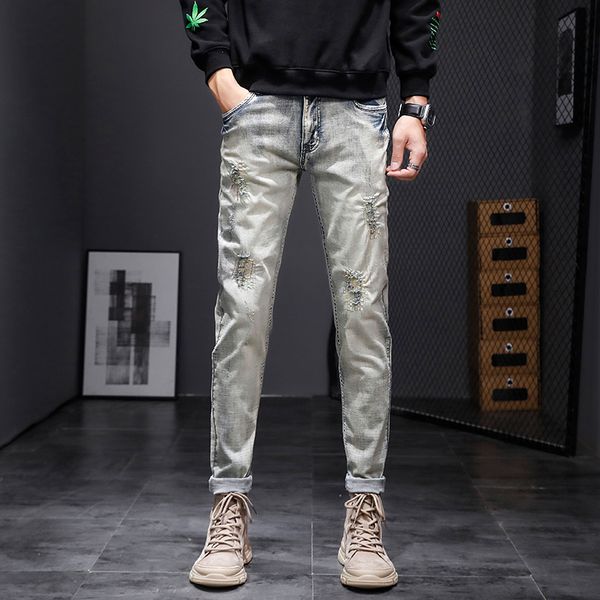 men's jeans model high elastic denim trousers male gray background winter cultivate one's morality, Blue
men's jeans model high elastic denim trousers male gray background winter cultivate one's morality, Blue