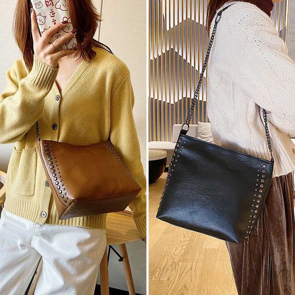 luxury pu leather women's handbags big rivet bucket women shoulder bags ladies 2020 designer women's bag lady chains handbag
luxury pu leather women's handbags big rivet bucket women shoulder bags ladies 2020 designer women's bag lady chains handbag