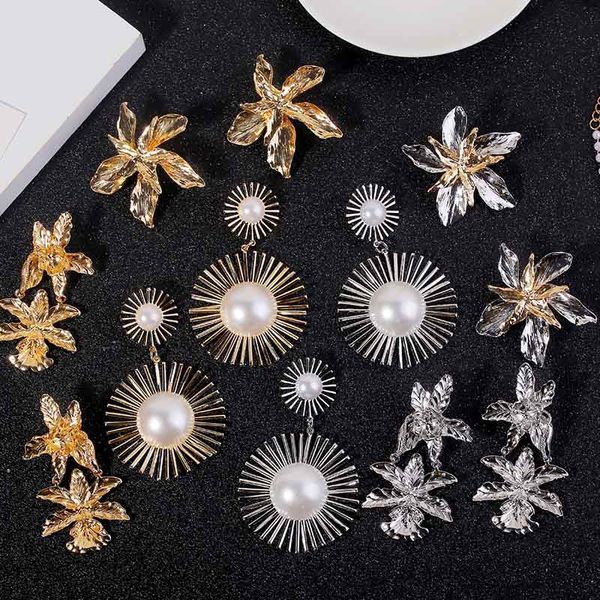 punk style statement female gold silver color metal big drop earrings for women trendy flower dangle earring jewelry gifts
punk style statement female gold silver color metal big drop earrings for women trendy flower dangle earring jewelry gifts