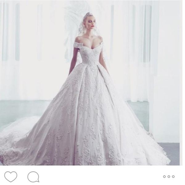 designer ziad nakad lace wedding dresses ball gown spring lace appliques pearls bridal gowns vestido de noiva aq174, White
designer ziad nakad lace wedding dresses ball gown spring lace appliques pearls bridal gowns vestido de noiva aq174, White