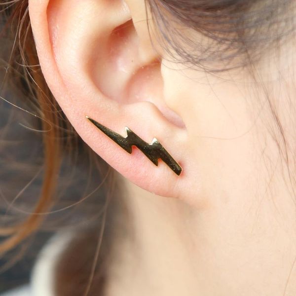 stud 2021 earing brincos para as mulheres simple long ear wire sweep climber women girl delicate flash color earring wholesale, Golden;silver
stud 2021 earing brincos para as mulheres simple long ear wire sweep climber women girl delicate flash color earring wholesale, Golden;silver